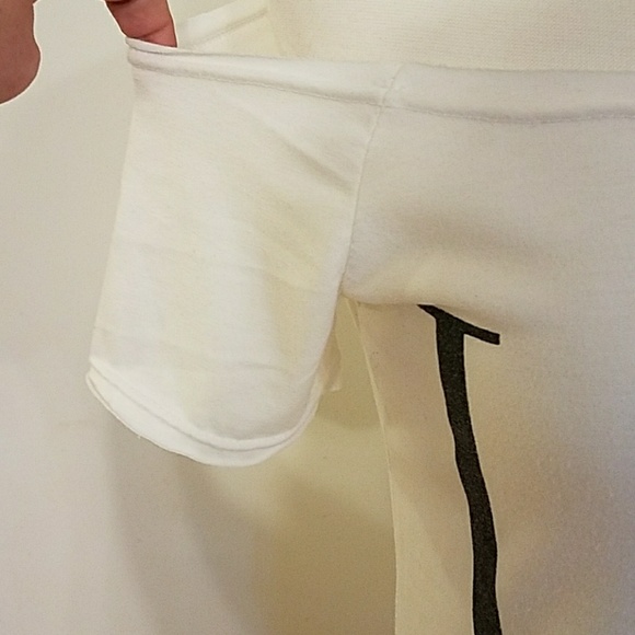 White & Black Off Shoulder Grachic LOVE Tee - Picture 3 of 5